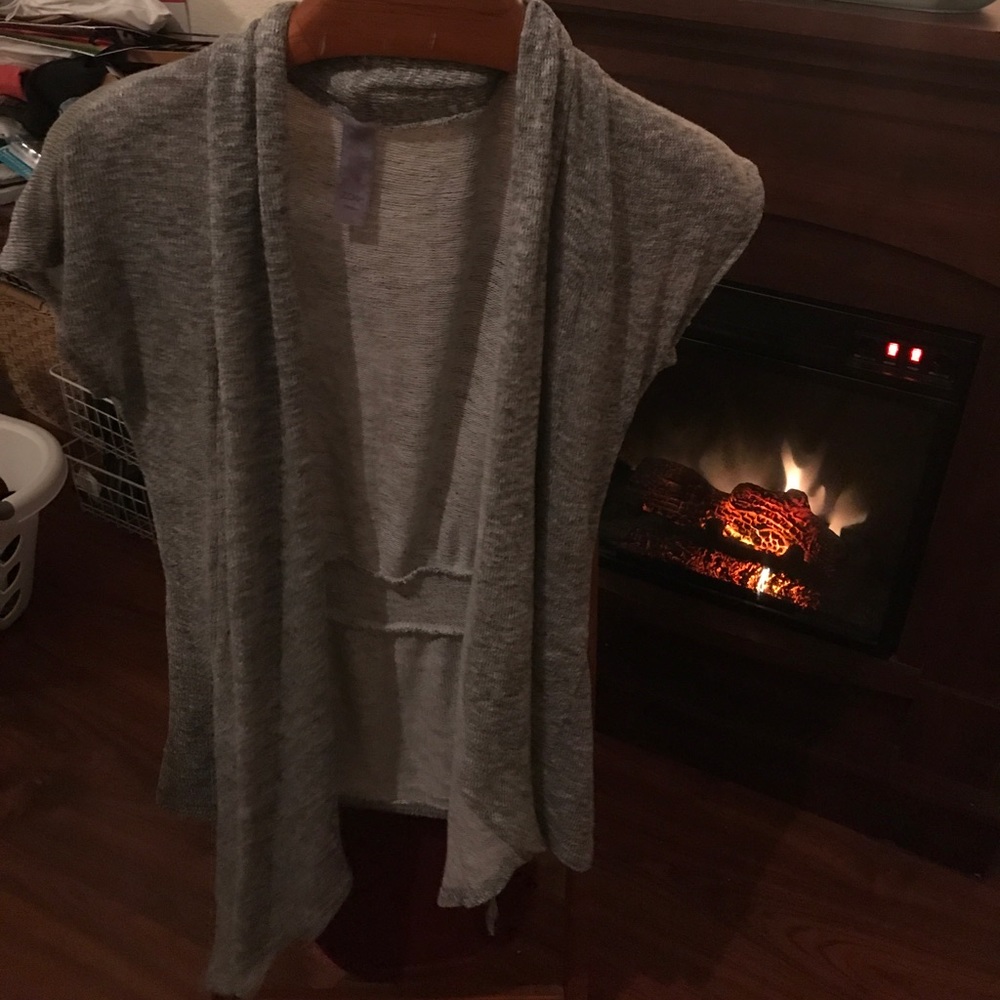 ZOAH Sweater Heather grey short sleeved