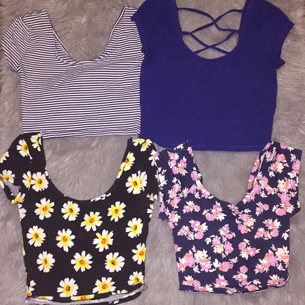 ❌SOLD❌Crop top bundle ♡
