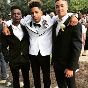 Meet your Posher, Isaiah