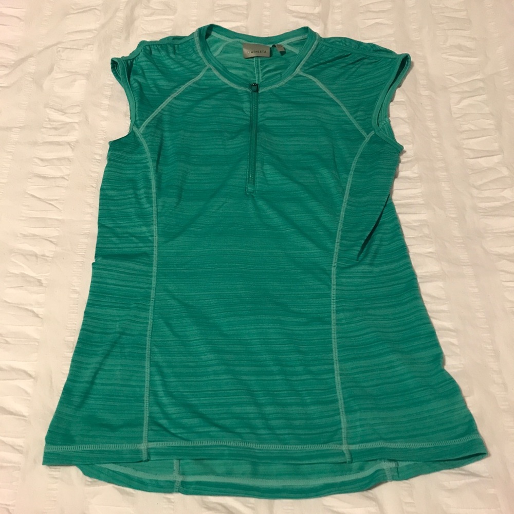 Athleta • Emerald Green Short Sleeve Top