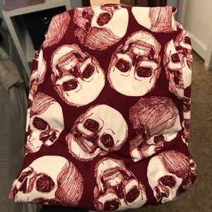 LuLaRoe TC Skull Leggings