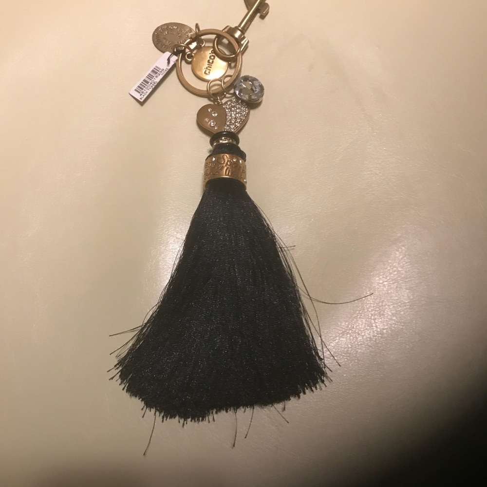 CHICO’S KEY CHAIN