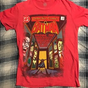 DC Comics Red Batman and Villains Tee size L