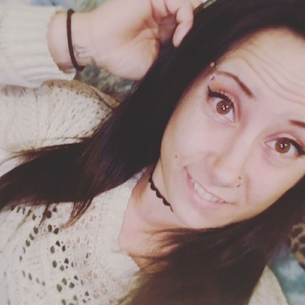 Meet your Posher, Denise