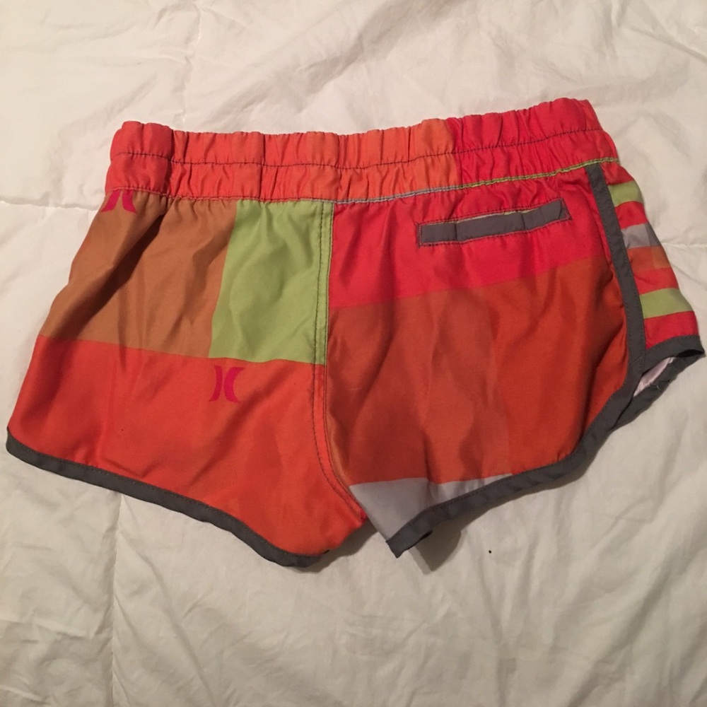 Track shorts - Picture 2 of 3
