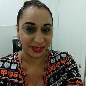 Meet your Posher, Regina