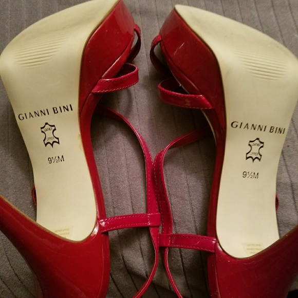 Red Sandal Heels - Picture 6 of 6