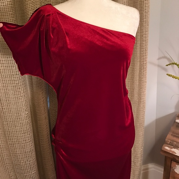 MYSTIC VELVET DRESS - Picture 3 of 6