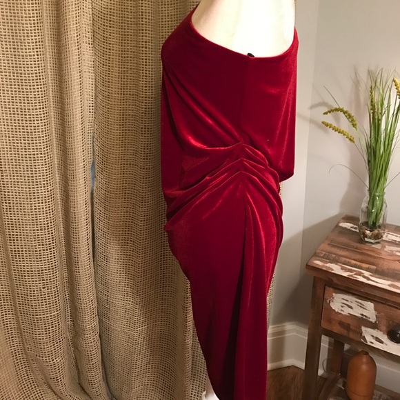 MYSTIC VELVET DRESS - Picture 4 of 6