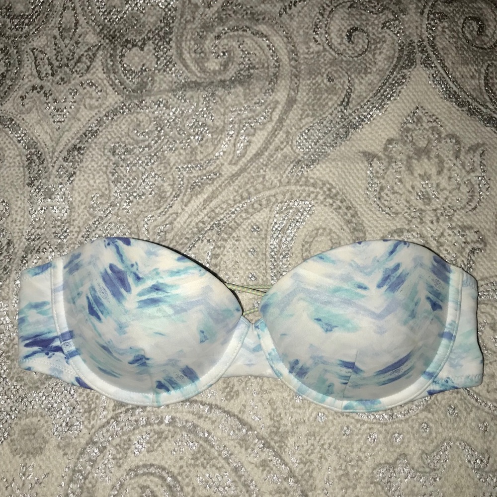 Victoria’s Secret Bandeau Bikini Top