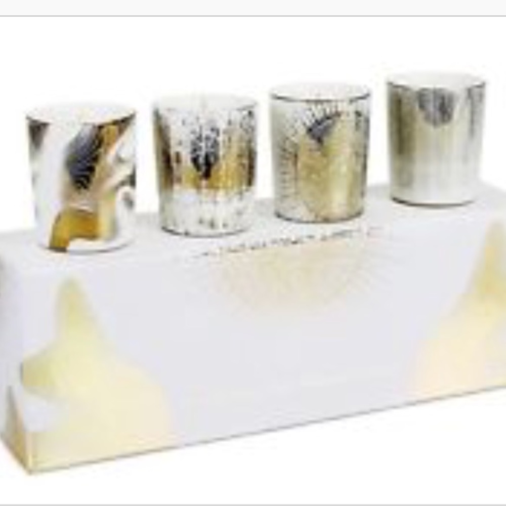 DL & Co Set of Four Botanic Votives - Gold