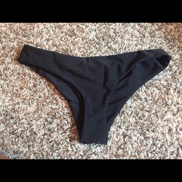 Forever 21 Leopard bikini - Picture 4 of 5