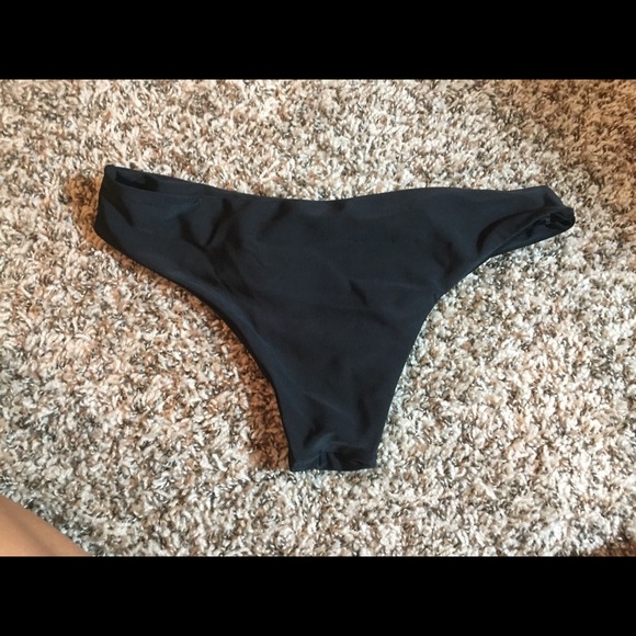 Forever 21 Leopard bikini - Picture 5 of 5