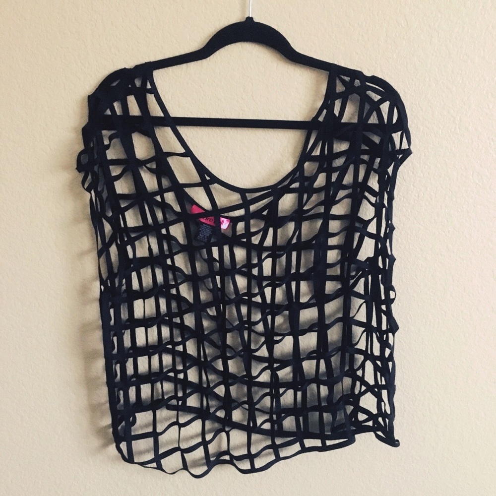 CAGED TOP