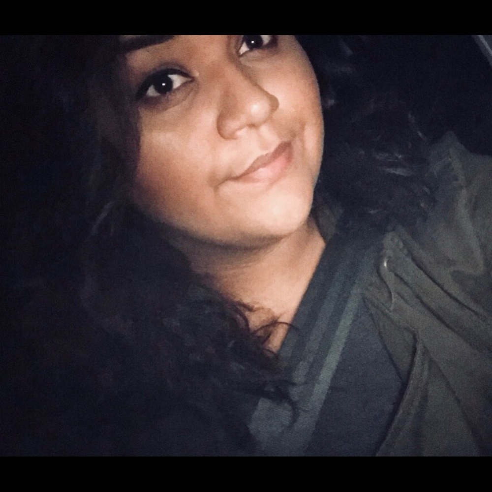 Meet your Posher, Maria