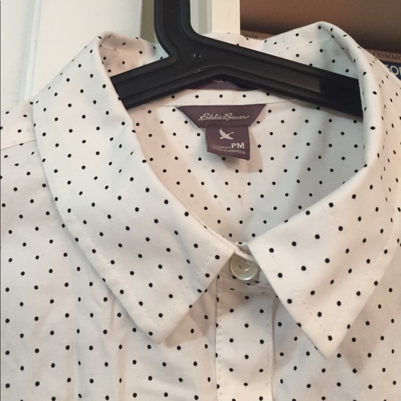 Eddie Bauer dotted button down, PM - Picture 3 of 3