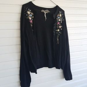 Vintage Floral Embroidered Cardigan