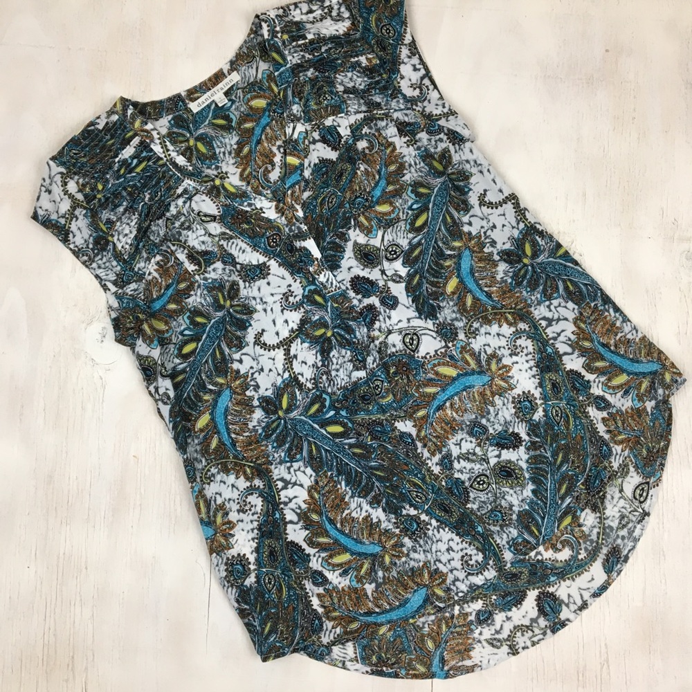 Beautiful Patterned Top