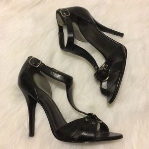 G by Guess Heels