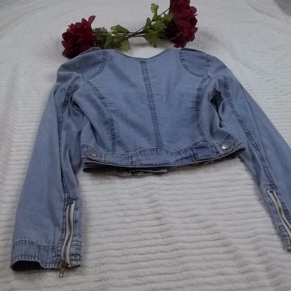 GB Jean Like Long Sleeve Zipper Closure Women's Jacket-Medium, New with Tags - Picture 5 of 8