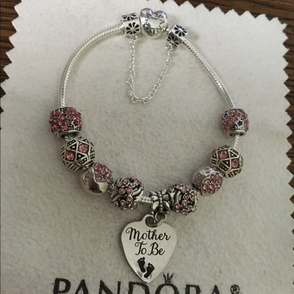 It's a girl mommy to be