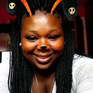 Meet your Posher, Alisha