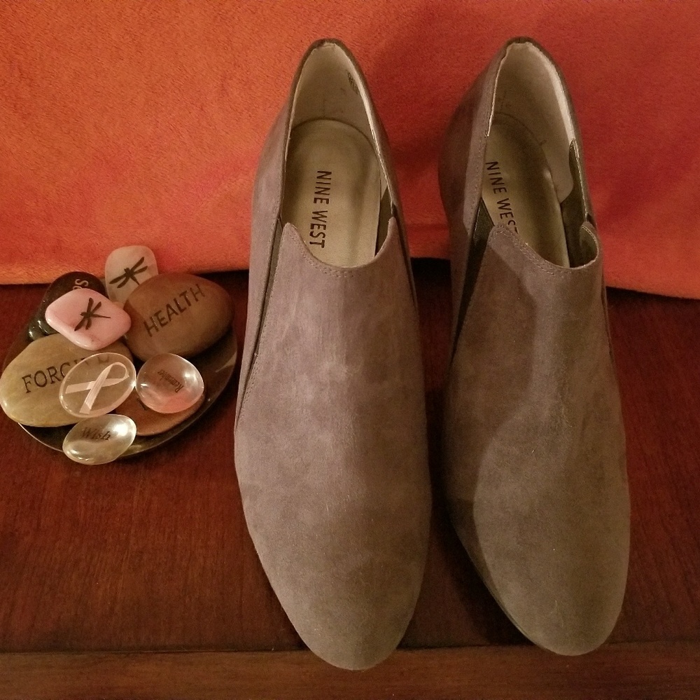 Nine West Grey Suede Heels