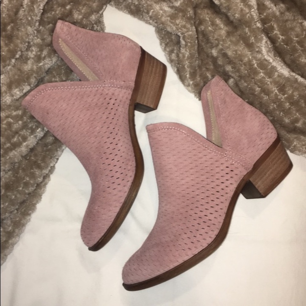 Lucky Brand Pink Booties