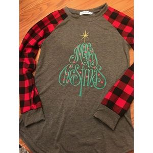 Christmas long sleeve tee