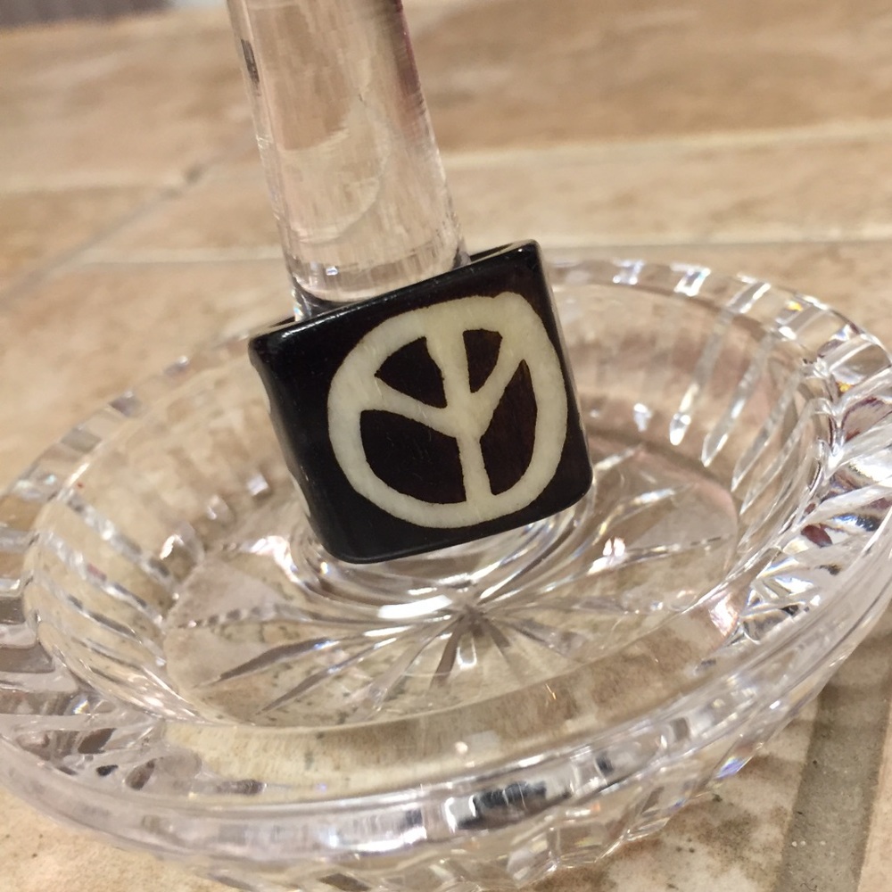 Wooden Peace☮️Sign Ring