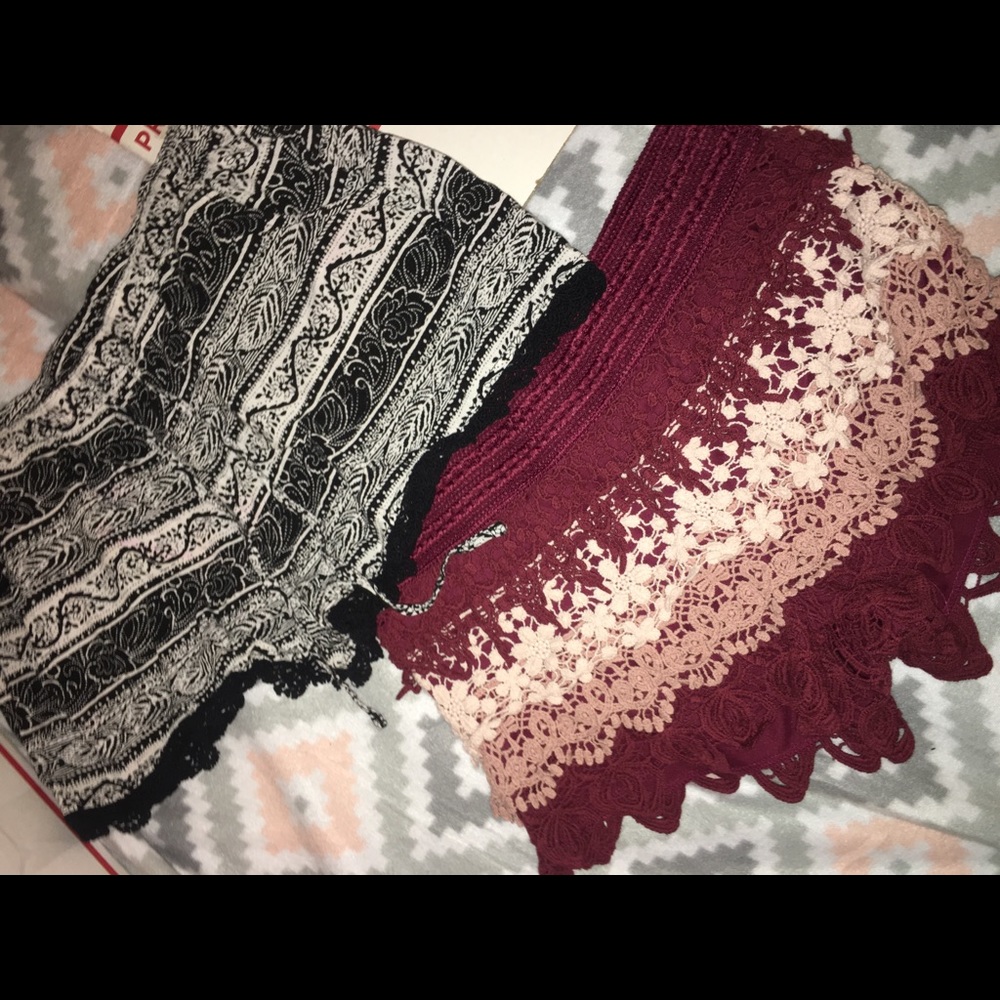 💕2 Pairs of Shorts!💕
