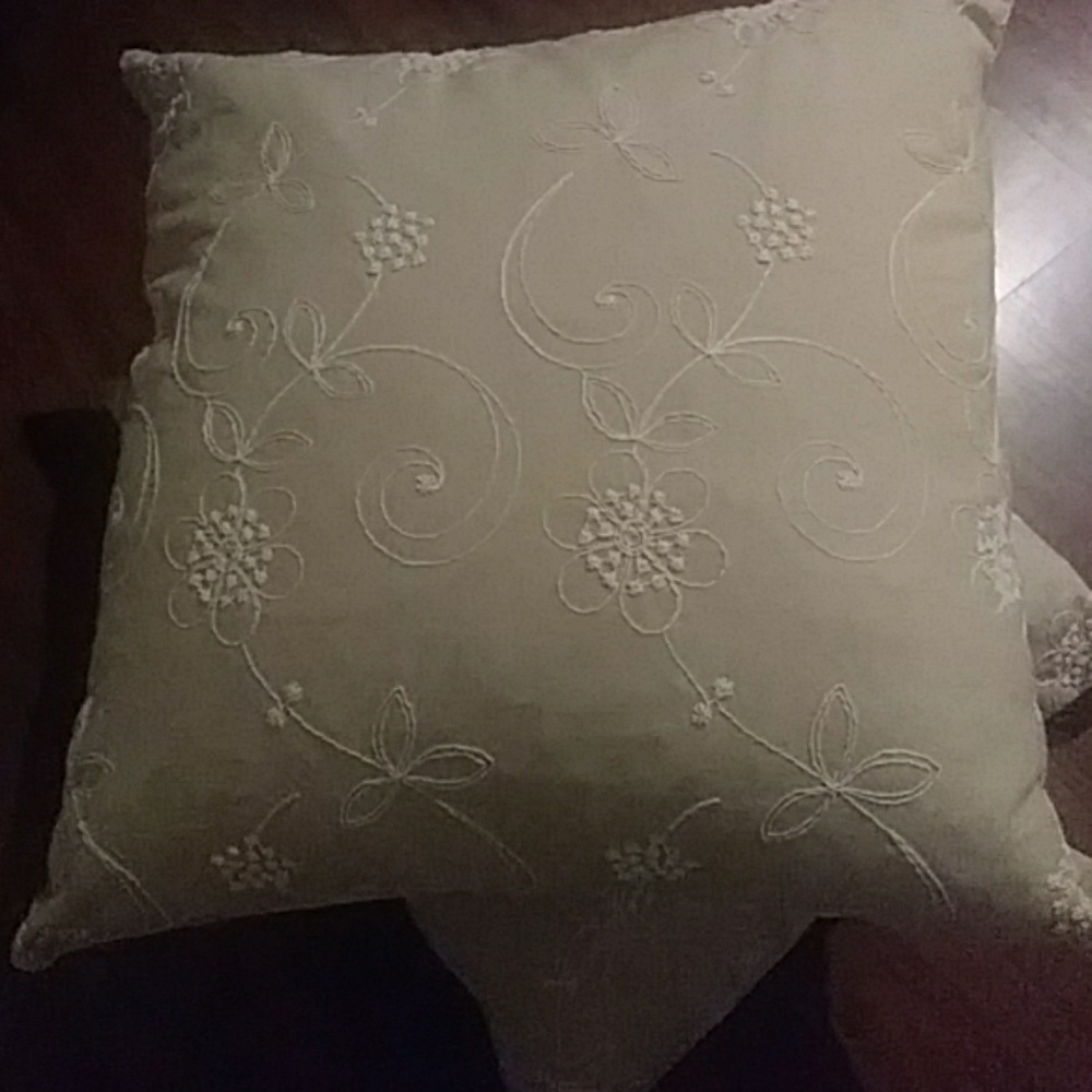 HandMade Pillows - Picture 5 of 8
