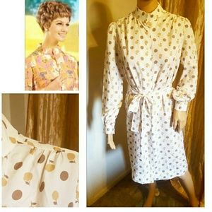 Authentic 1970s longsleeved dress