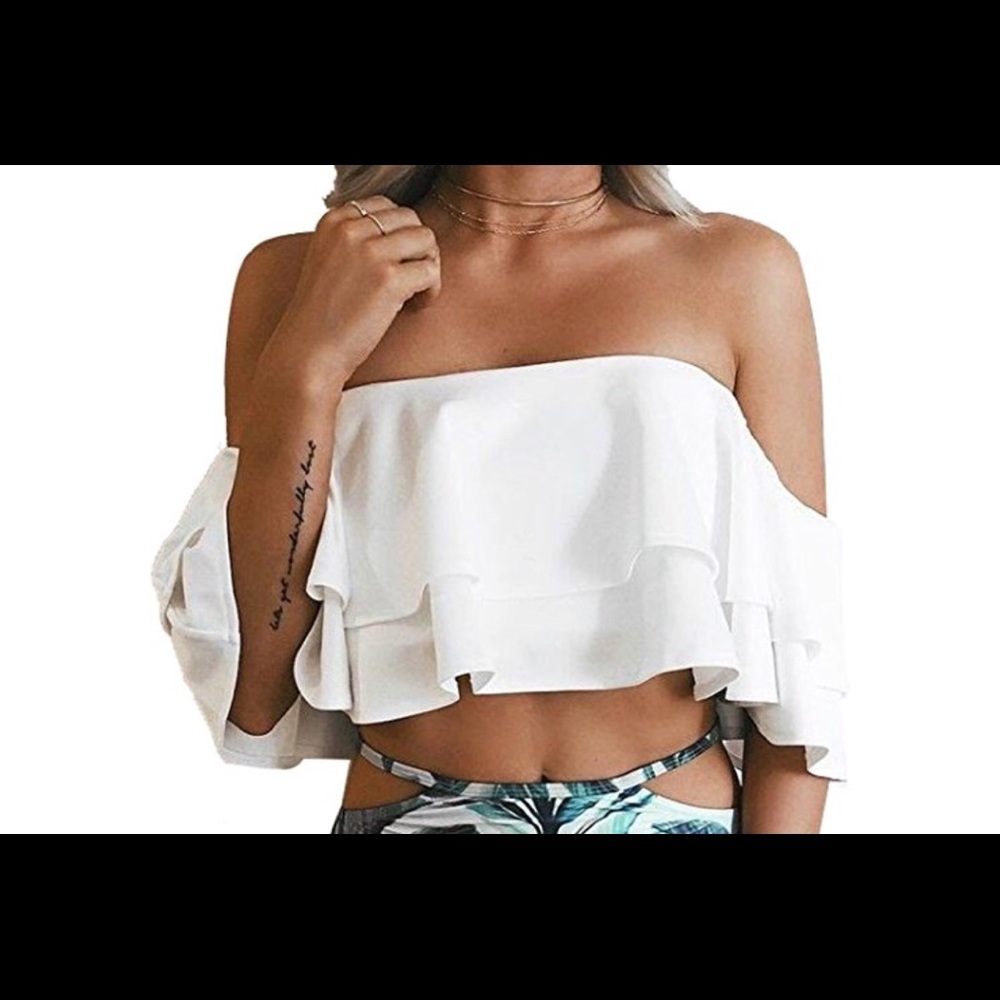 🦄OTS Bathing suit top!🦄