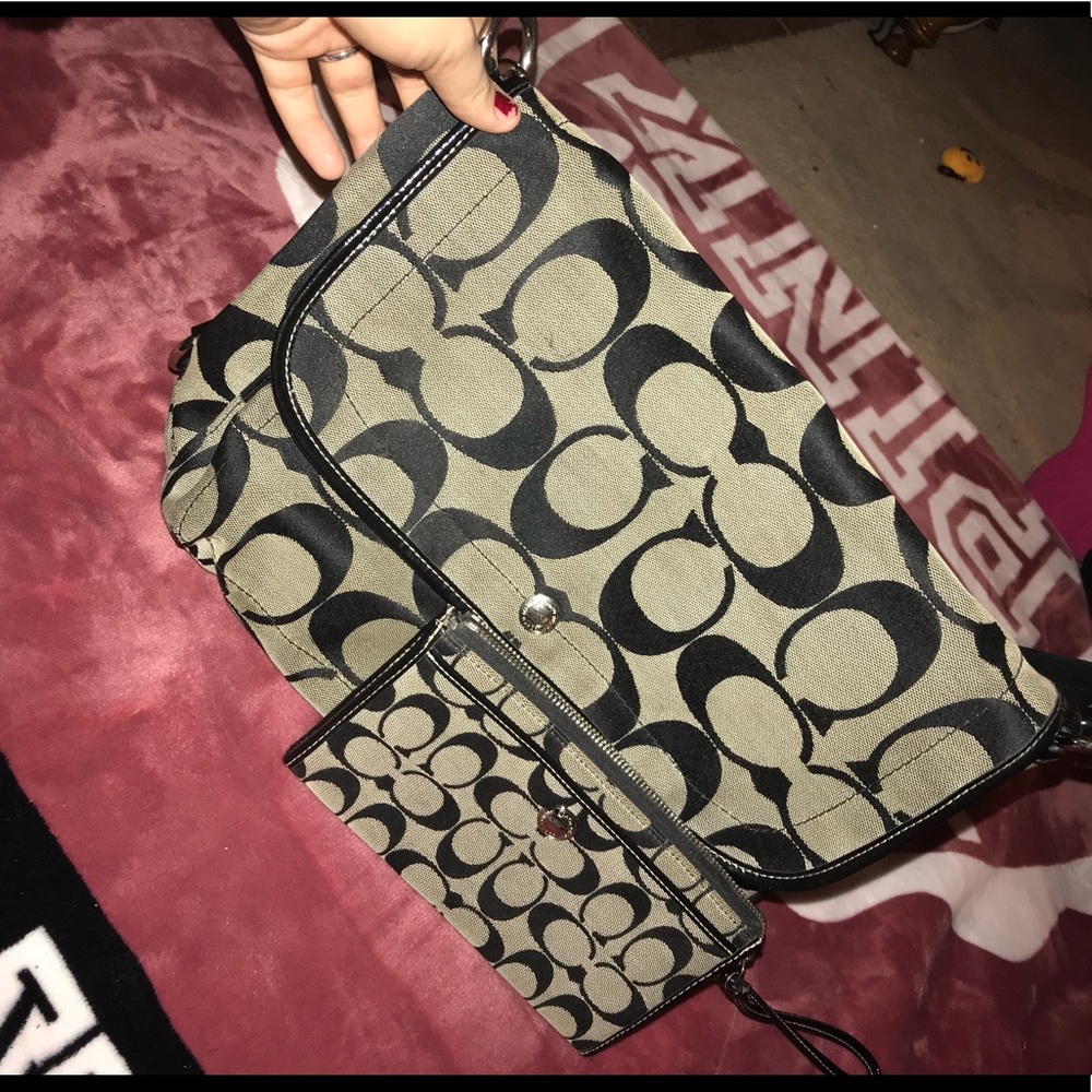 AUTHENTIC Large Coach bag & wallet