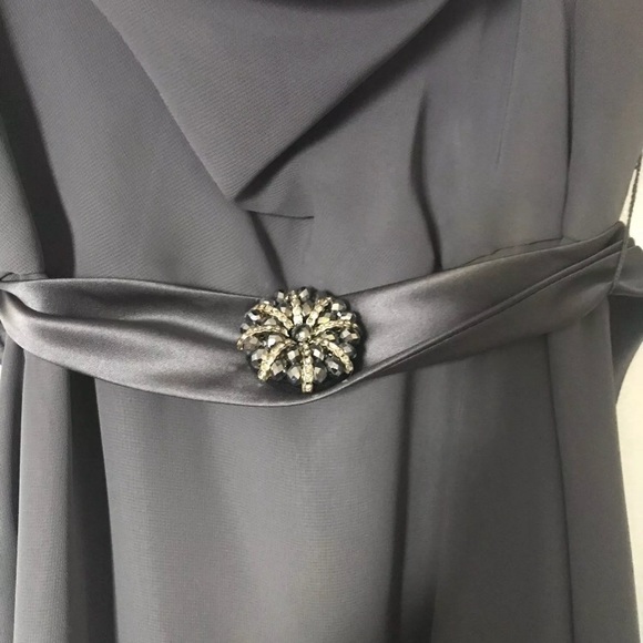 Formal charcoal off the shoulder gown - Picture 2 of 7