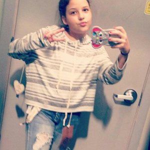 Meet your Posher, Kaitlyn