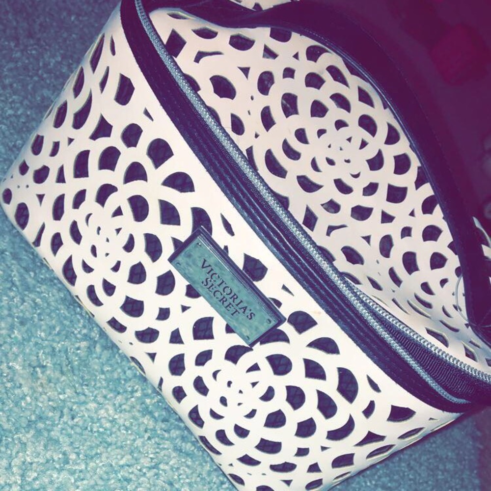 Vs makeup bag