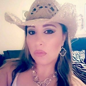 Meet your Posher, Preciado