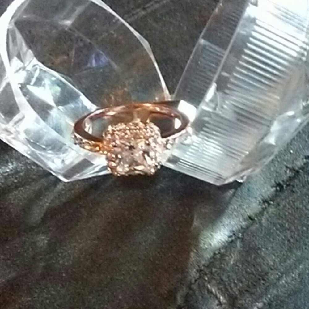 Womens Vintage Rose Gold Filled CZ Ring