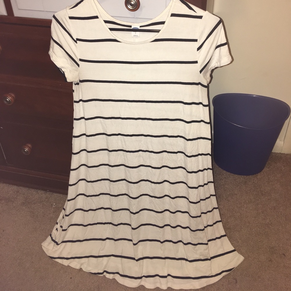 *SOLD* Old Navy Dress