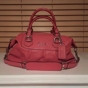 Small Coach Ashley Madison shoulder purse