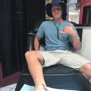 Meet your Posher, Brandon