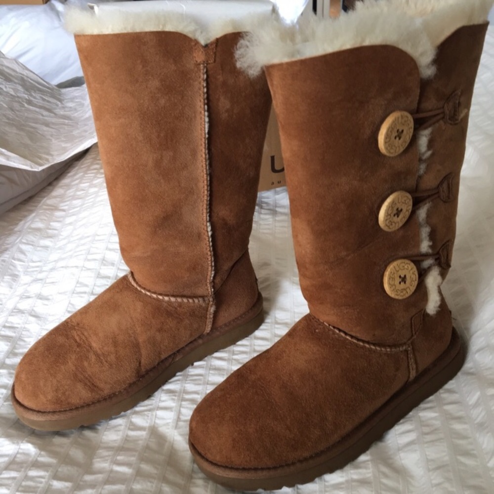 UGG Bailey Button triplet II Boots chestnut
