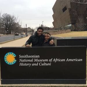 Meet your Posher, Malik