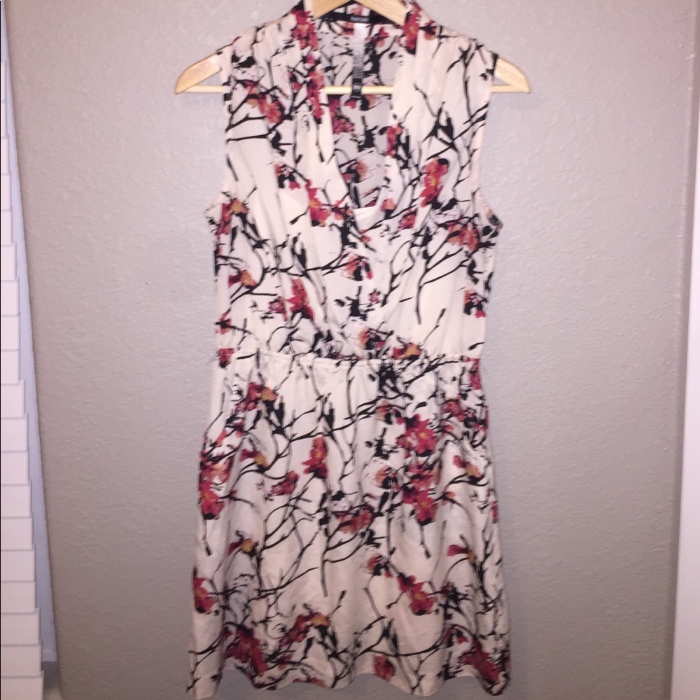 Kensie Floral Mini Dress with Pockets