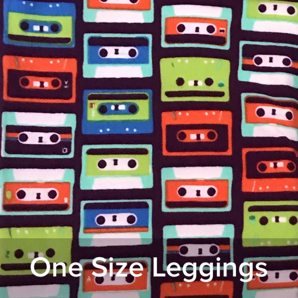 BNWT LuLaRoe OS RARE UNICORN Cassettes