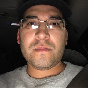 Meet your Posher, Adan