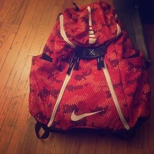 Nike 2017 zip Quad back pack