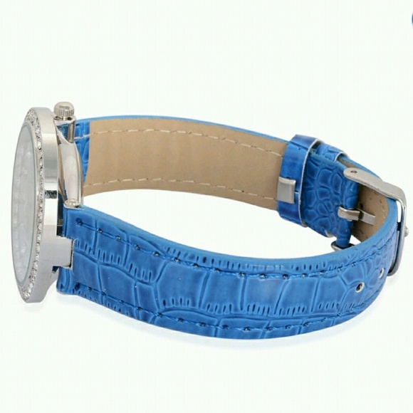 SOLD πHP 10/23πAustrian Crystal Japanese watch - Picture 3 of 4